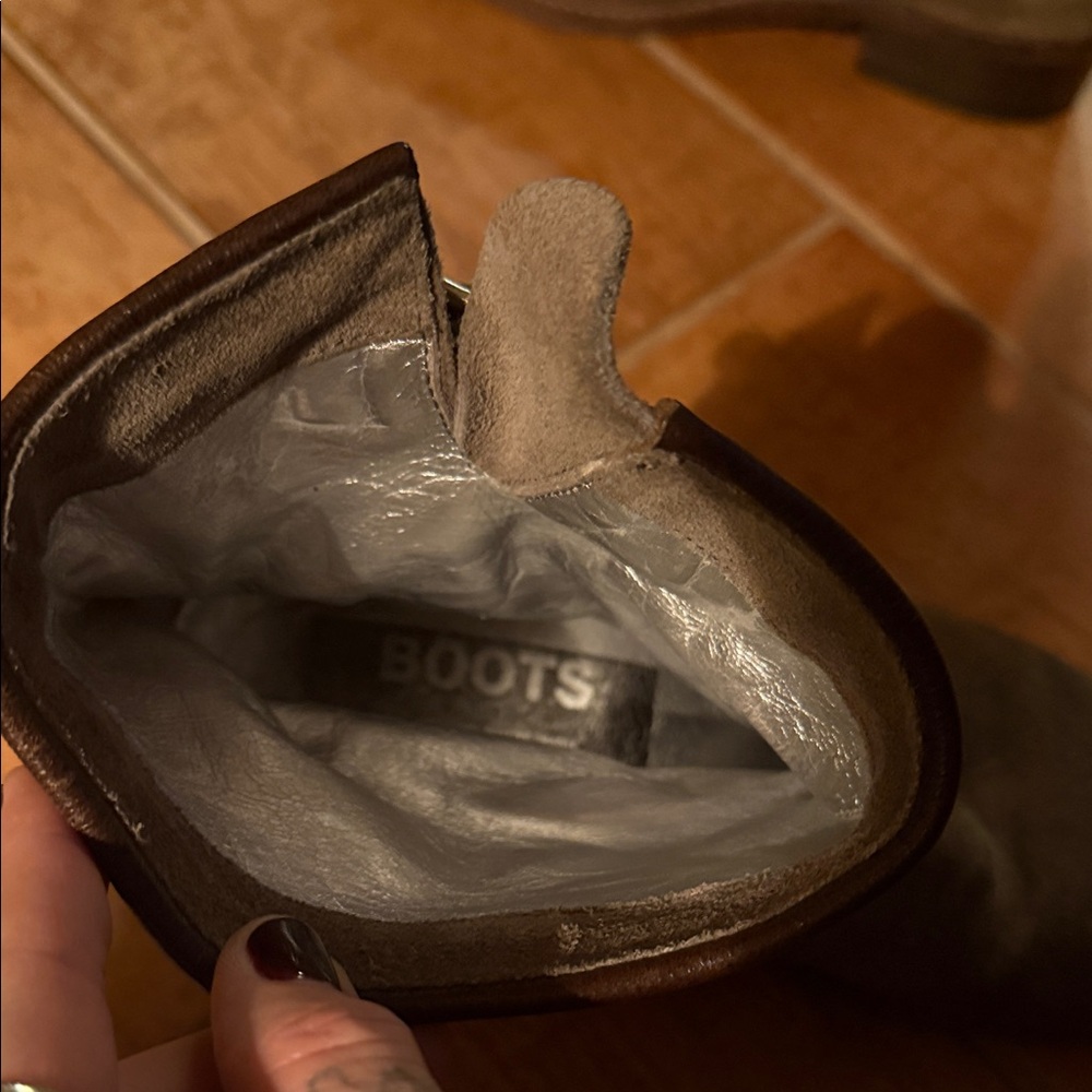 Golden Goose Brown / Taupe Ankle Boots - Picture 4 of 8